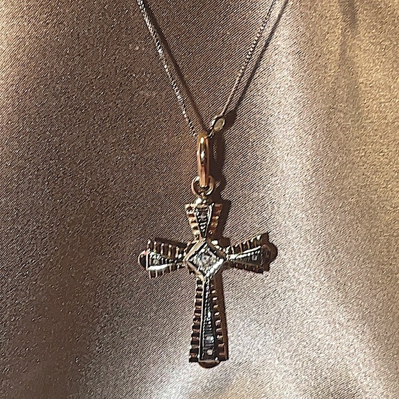 Dia by the Yard with Rose and White Dia Cross 14k!